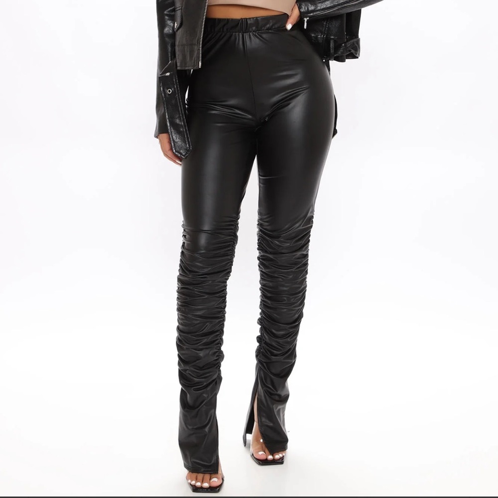 Leather leggings
